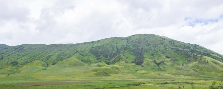 Hilangkan Penatmu Sejenak Dalam Pesona Bentang Alam Gunung Bromo