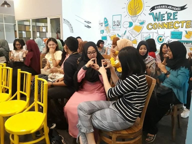 Mengenal Teman Tuli di Hari Tuli Internasional