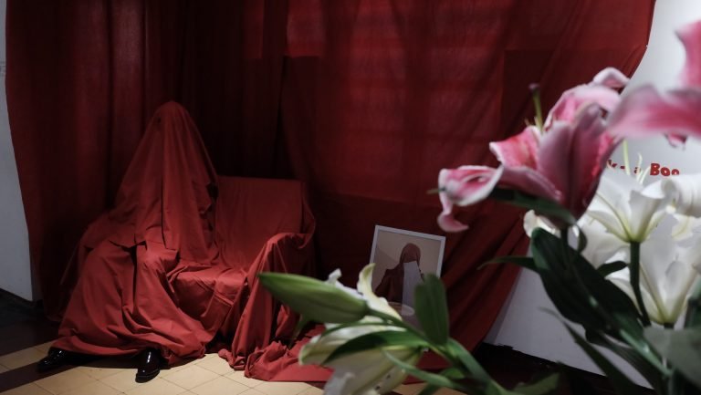 Unwrapping “The Gift”, Sebuah Pameran Dari Majalah Utterly Me