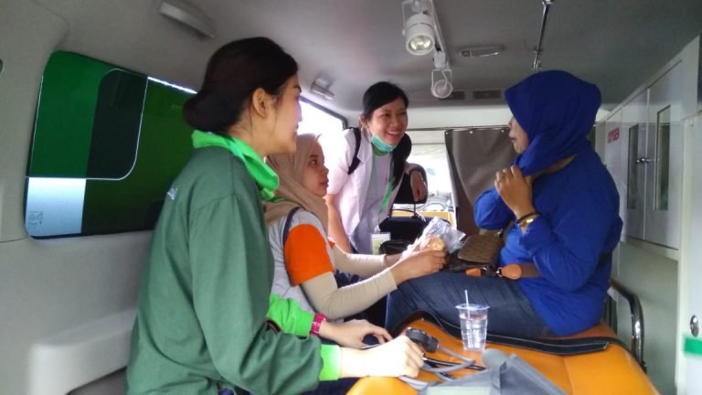 Persada Hospital Sukseskan Jalan Sehat Arema Sadar Pajak ke- V