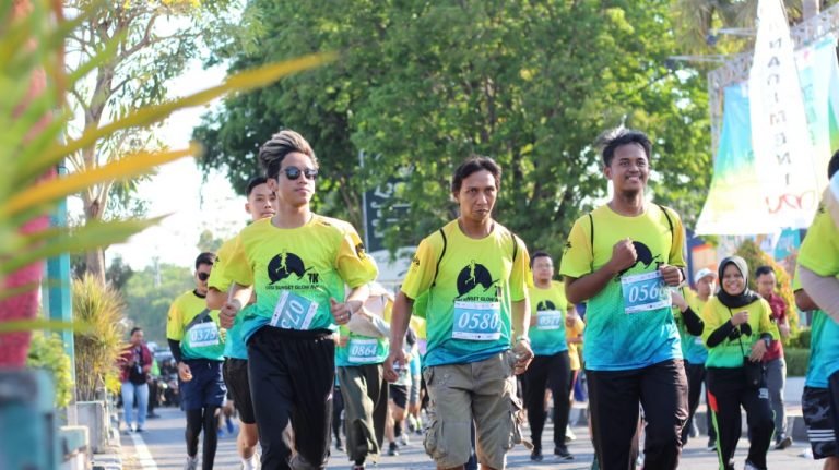 UISI Sunset Glow Run 2019 Semarakkan International Race Event