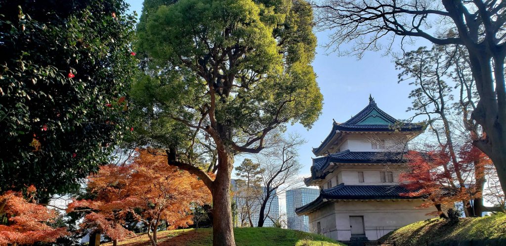Objek Wisata Di Imperial Palace & East Garden